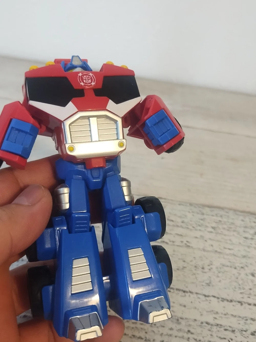 Transformers Rescue Bots Rescan Optimus Prime  Complete